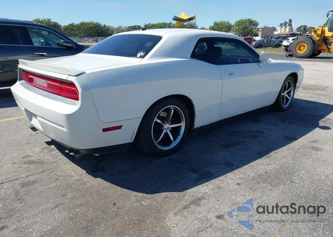 2010 Dodge Challenger Se/Sxt z USA, uszkodzony, nr VIN 2B3CJ4DV5AH191159